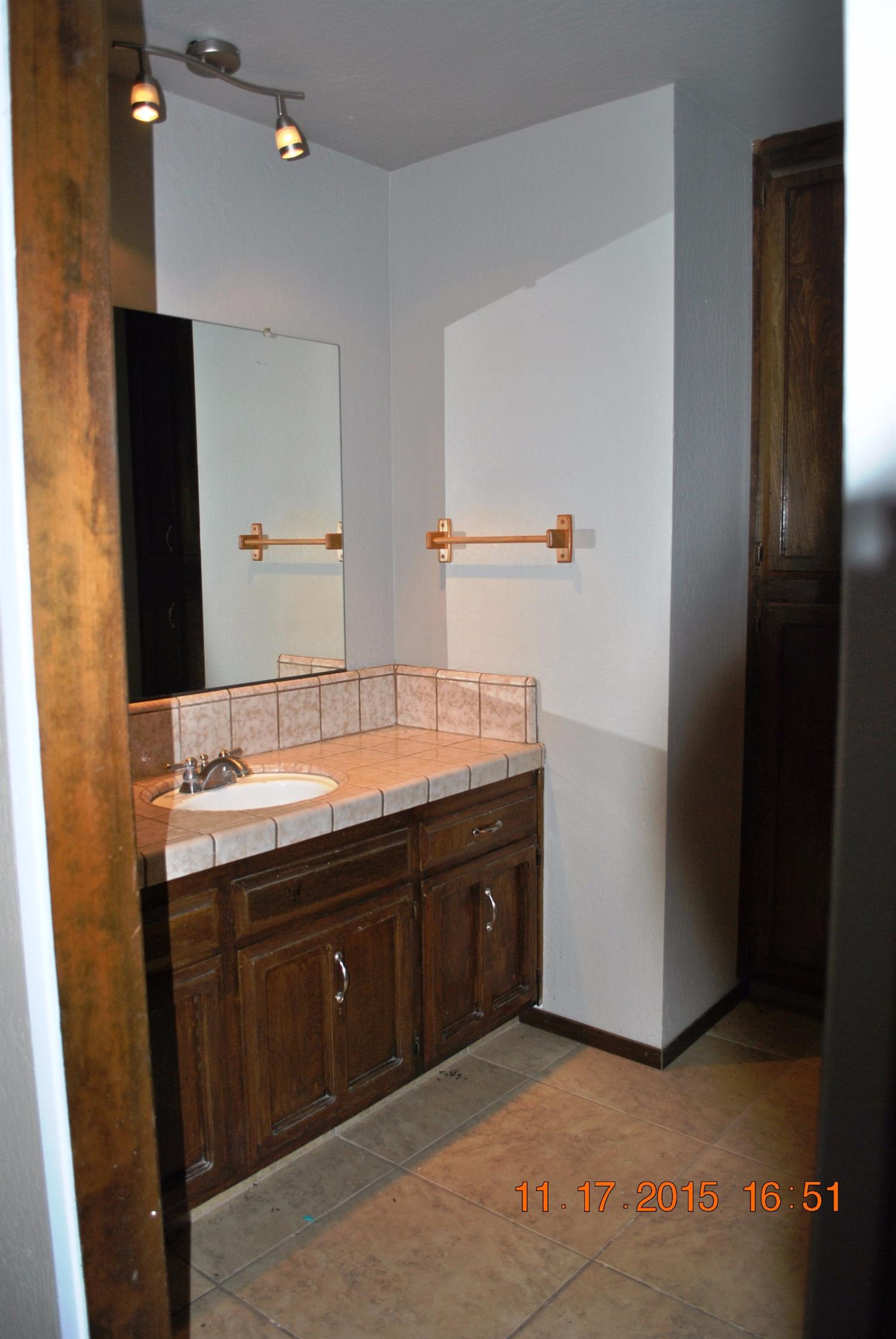 16565 Monreal Road Madera, CA 93636 - Photo 15 of 22 Gallery Image 15