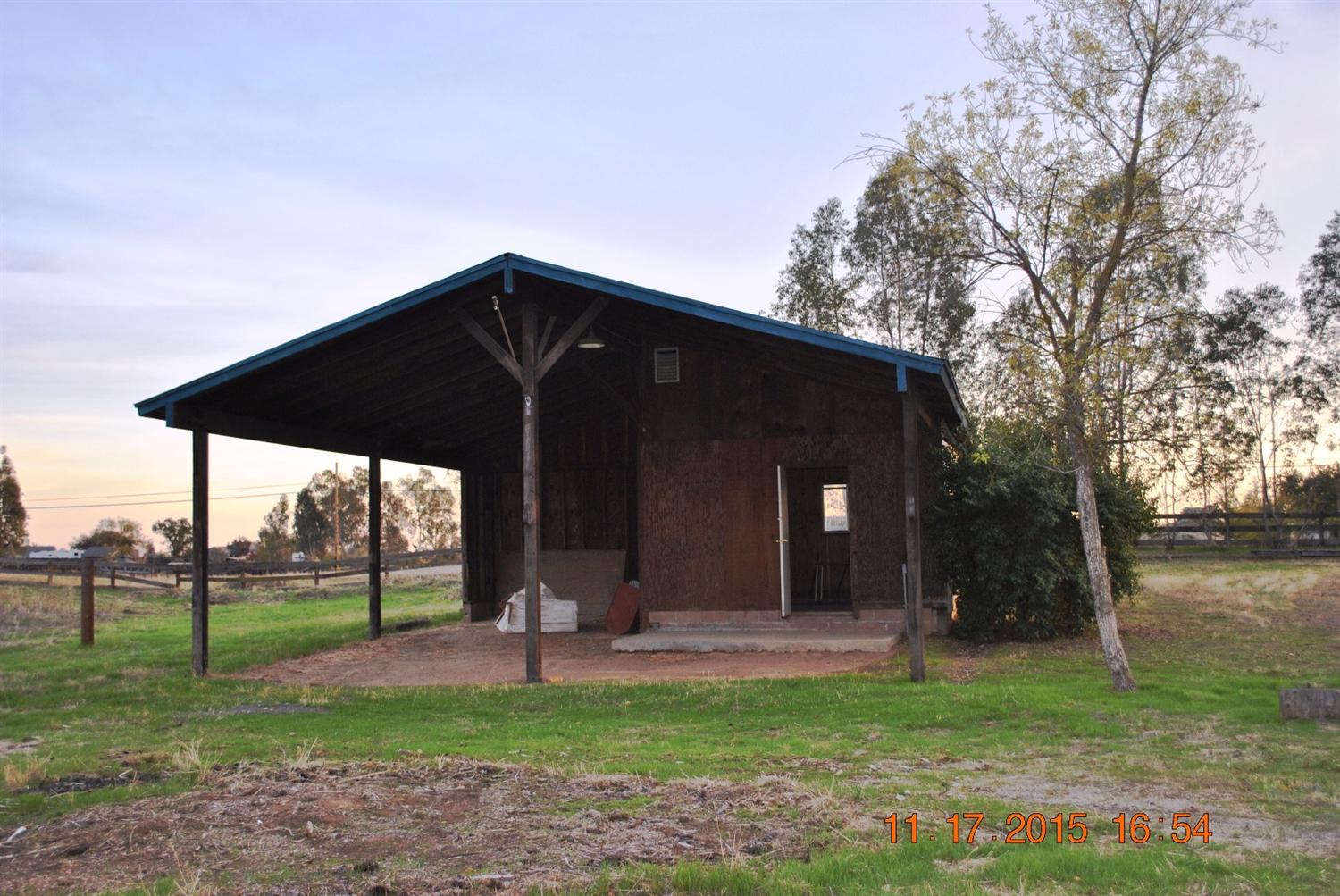 16565 Monreal Road Madera, CA 93636 - Photo 18 of 22 Gallery Image 18