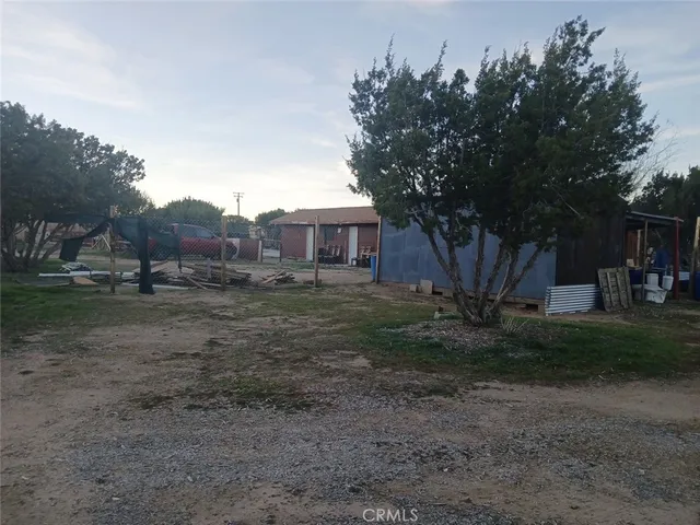 $375,000 | 7773 Kuki Street, Oak Hills, CA 92344