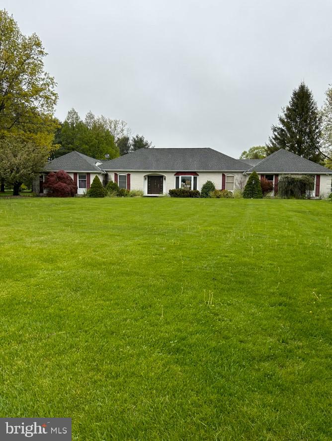 195 Iron Hill Road Doylestown, PA 18901 - Photo 2 of 3