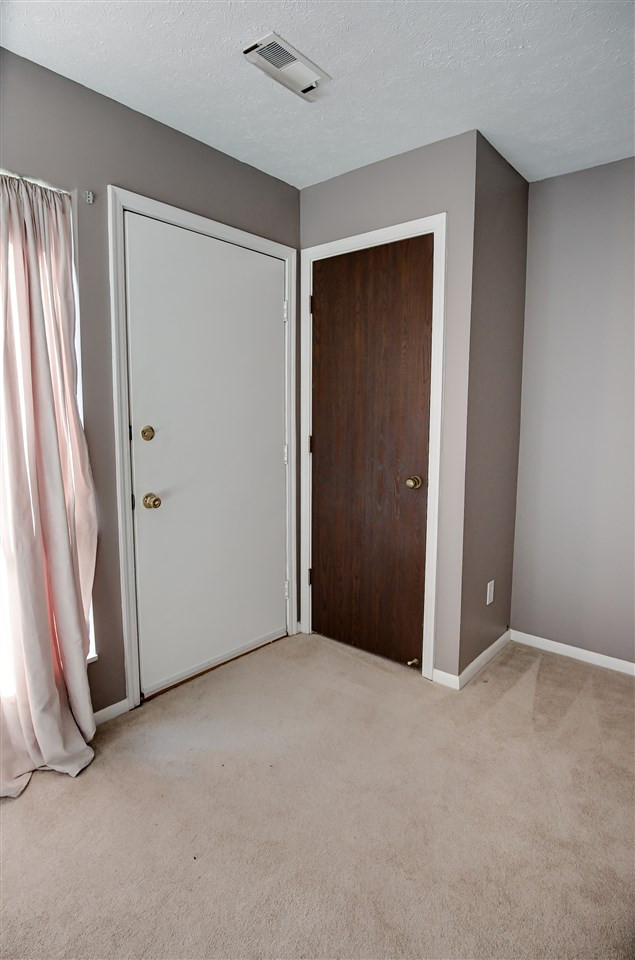 2821 Dry Ridge Court Fort Mitchell, KY 41017 - Photo 11 of 28