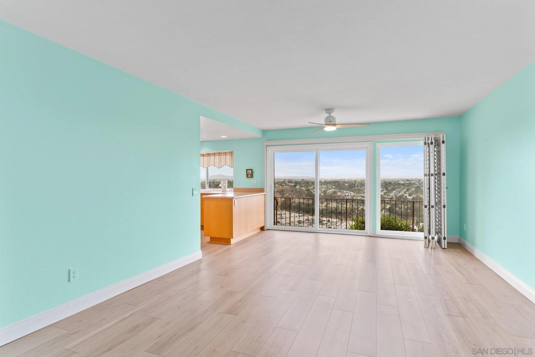 5668 Desert View Drive La Jolla, CA 92037 - Photo 10 of 23 a view of an empty room with a window