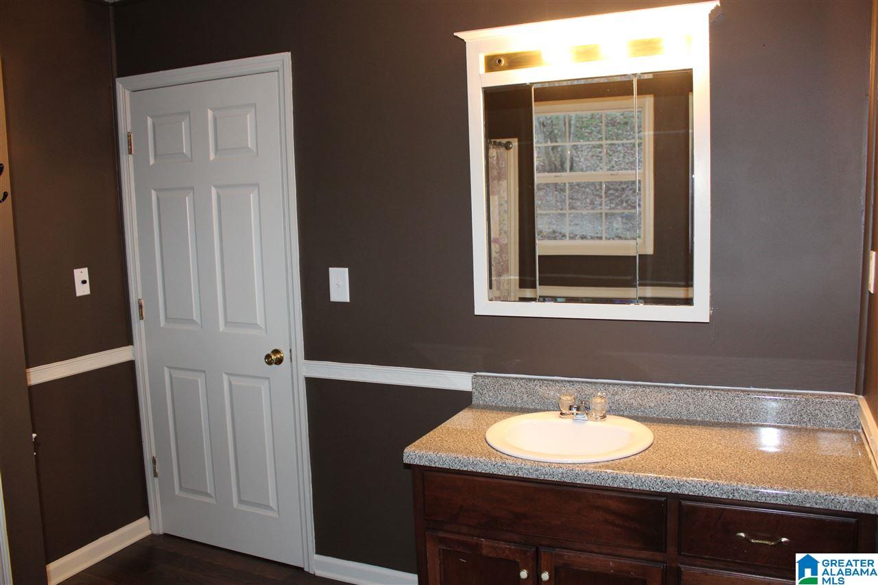 334 Old Coldwater Road Anniston, AL 36201 - Photo 7 of 38