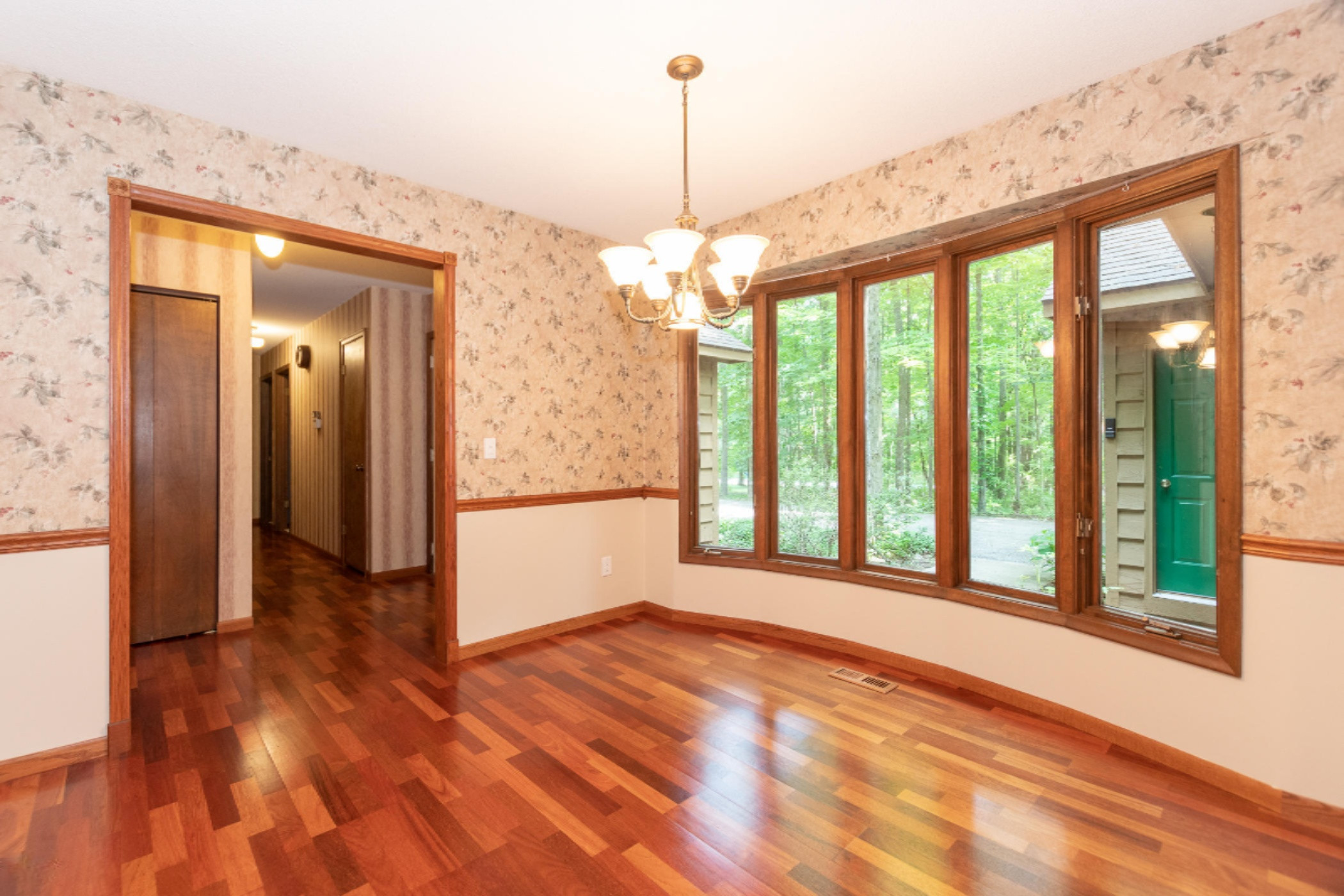 7115 Ravine Road Kalamazoo, MI 49009 - Photo 6 of 47 7115 Ravine Rd-6