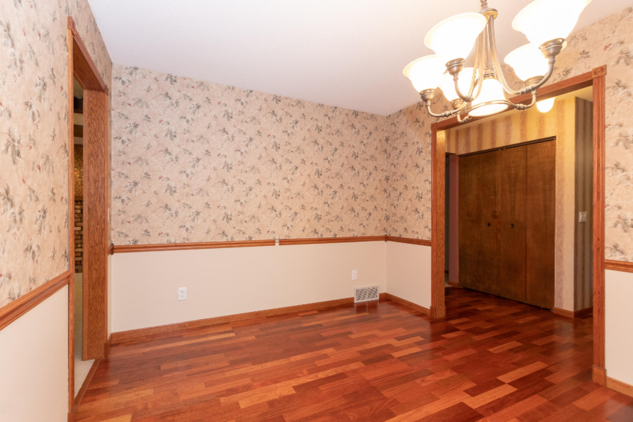 7115 Ravine Road Kalamazoo, MI 49009 - Photo 8 of 47 7115 Ravine Rd-8