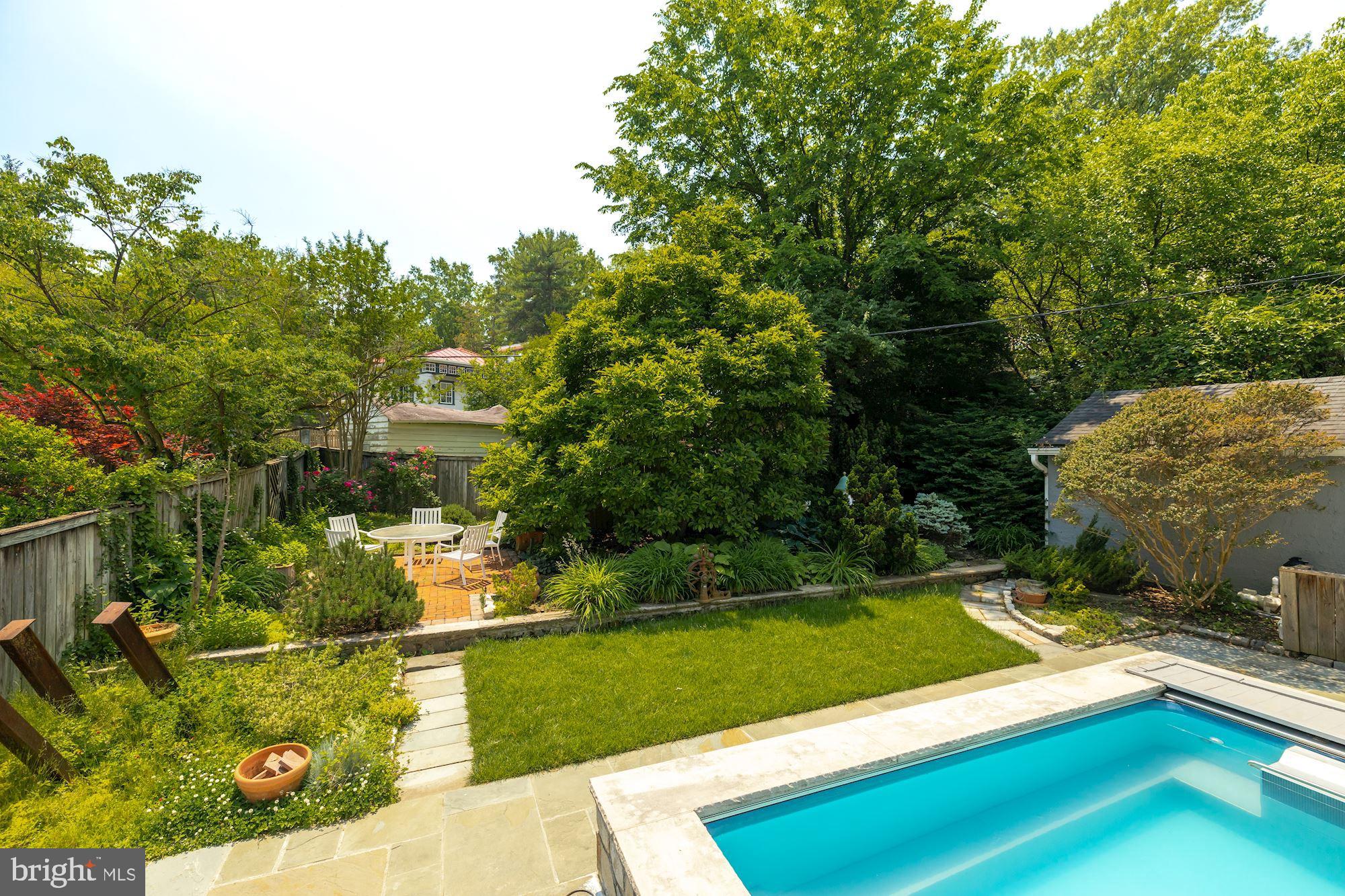 3932 Military Road Northwest Washington, DC 20015 - Photo 34 of 36 Lush rear view