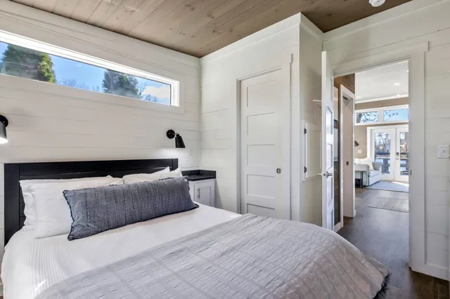 $575,000 | 19 Lillypad Lane, Tracy City, TN 37387