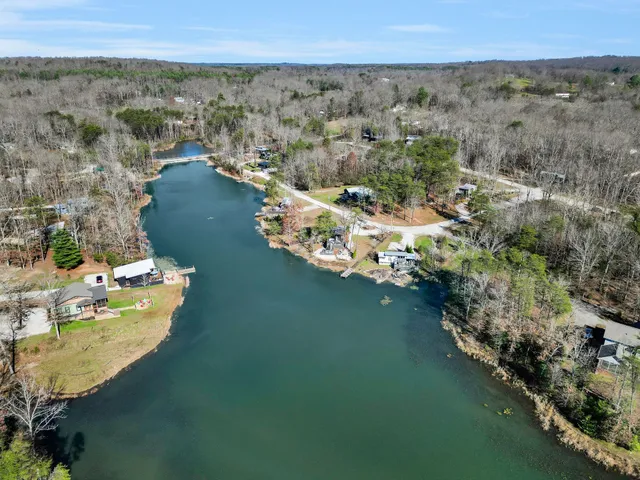 $575,000 | 19 Lillypad Lane, Tracy City, TN 37387