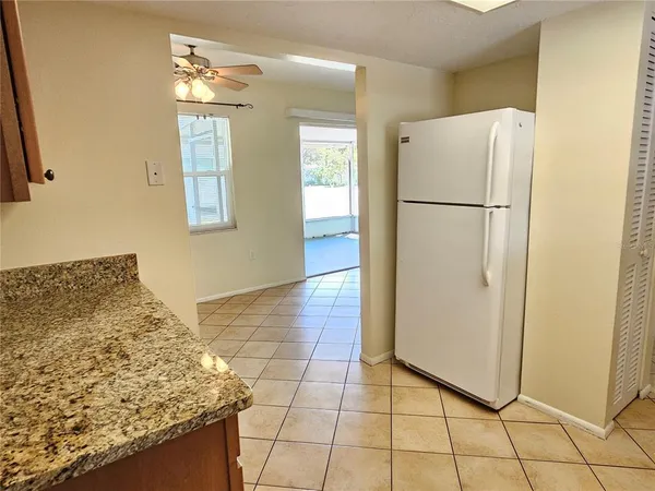 $1,800 | 105 Base Avenue East, Venice, FL 34285