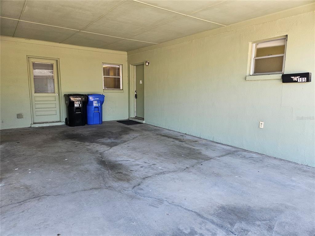 105 Base Avenue East Venice, FL 34285 - Photo 29 of 31 a view of an empty room with closet