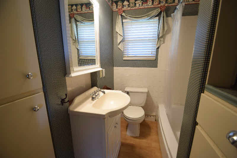 4653 South Garfield Road Auburn, MI 48611 - Photo 9 of 13 Gallery Image 9