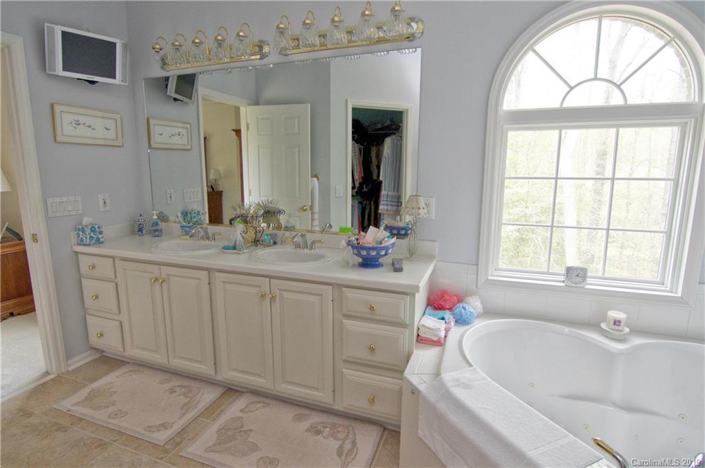 1200 Beckner Road Lexington, NC 27292 - Photo 11 of 19 Gallery Image 11
