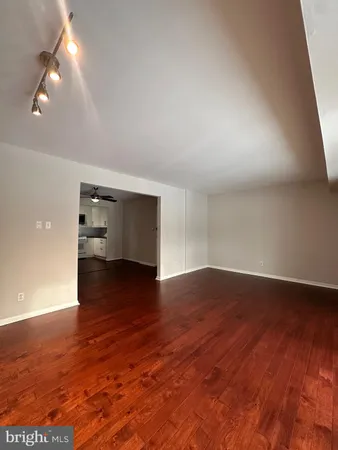 $2,450 | 11625 Vantage Hill Road, Unit 22B, Reston, VA 20190