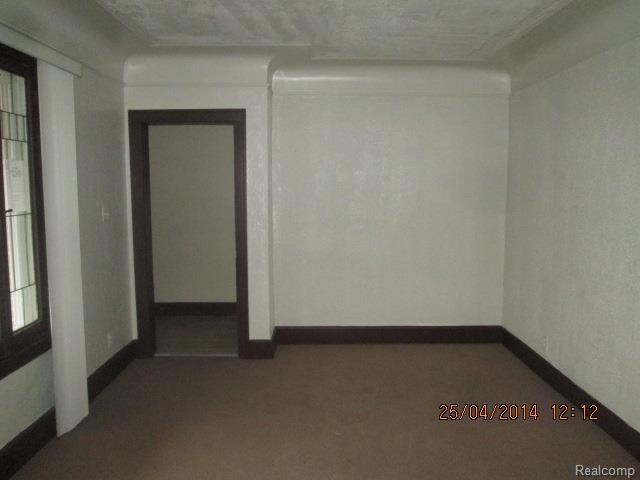 9212 Harvard Road Detroit, MI 48224 - Photo 5 of 21 IMG_0052.jpg