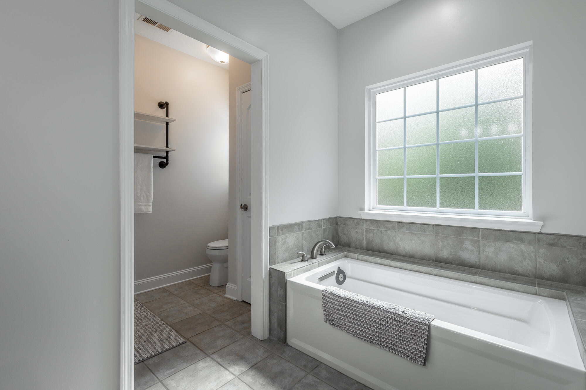 236 Foster Lane Ringgold, GA 30736 - Photo 12 of 48 Primary Bath