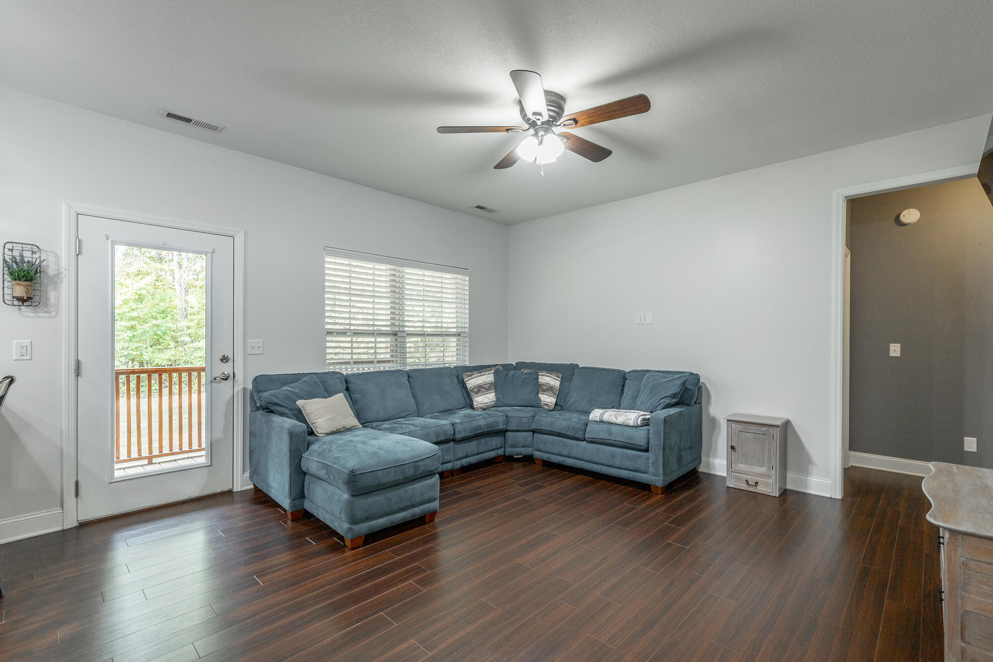 236 Foster Lane Ringgold, GA 30736 - Photo 17 of 48 Living Room