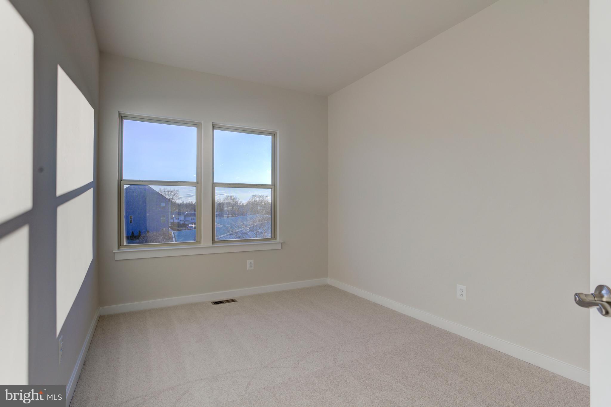 13166 Arches Road Herndon, VA 20170 - Photo 27 of 31