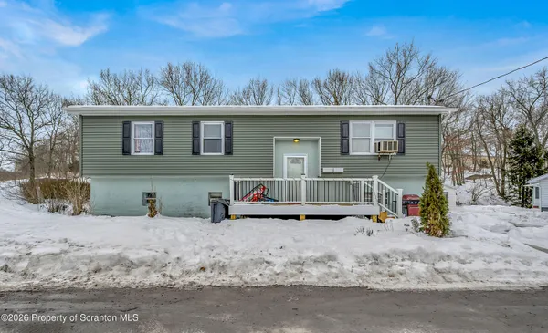 $289,000 | 1114 Springbrook Avenue, Unit REAR, Moosic, PA 18507