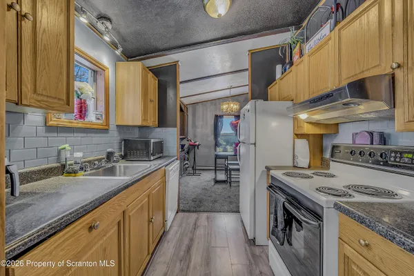 $289,000 | 1114 Springbrook Avenue, Unit REAR, Moosic, PA 18507