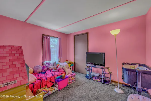 $289,000 | 1114 Springbrook Avenue, Unit REAR, Moosic, PA 18507