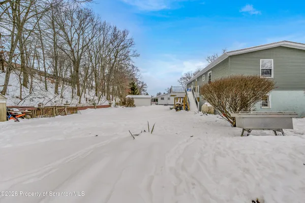 $289,000 | 1114 Springbrook Avenue, Unit REAR, Moosic, PA 18507