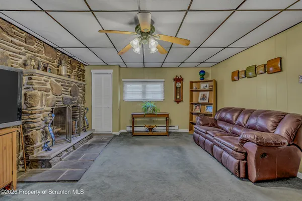 $289,000 | 1114 Springbrook Avenue, Unit REAR, Moosic, PA 18507