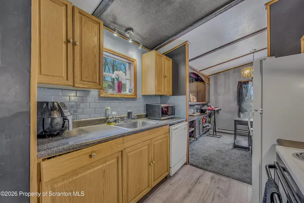 $289,000 | 1114 Springbrook Avenue, Unit REAR, Moosic, PA 18507