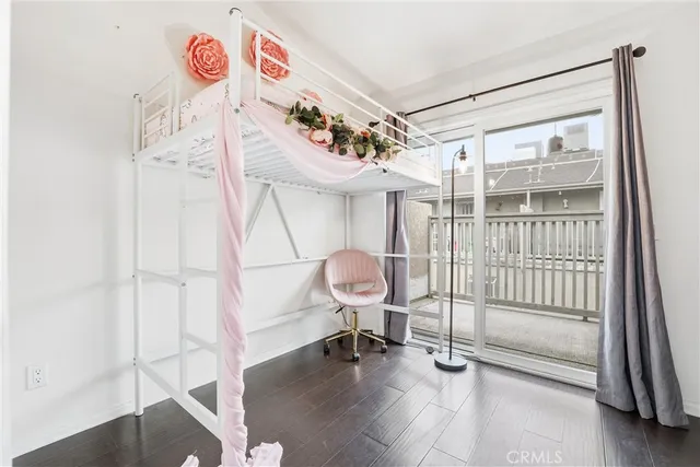 $595,900 | 334 South Walnut Avenue, Unit D (11), Brea, CA 92821