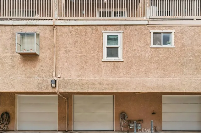 $595,900 | 334 South Walnut Avenue, Unit D (11), Brea, CA 92821