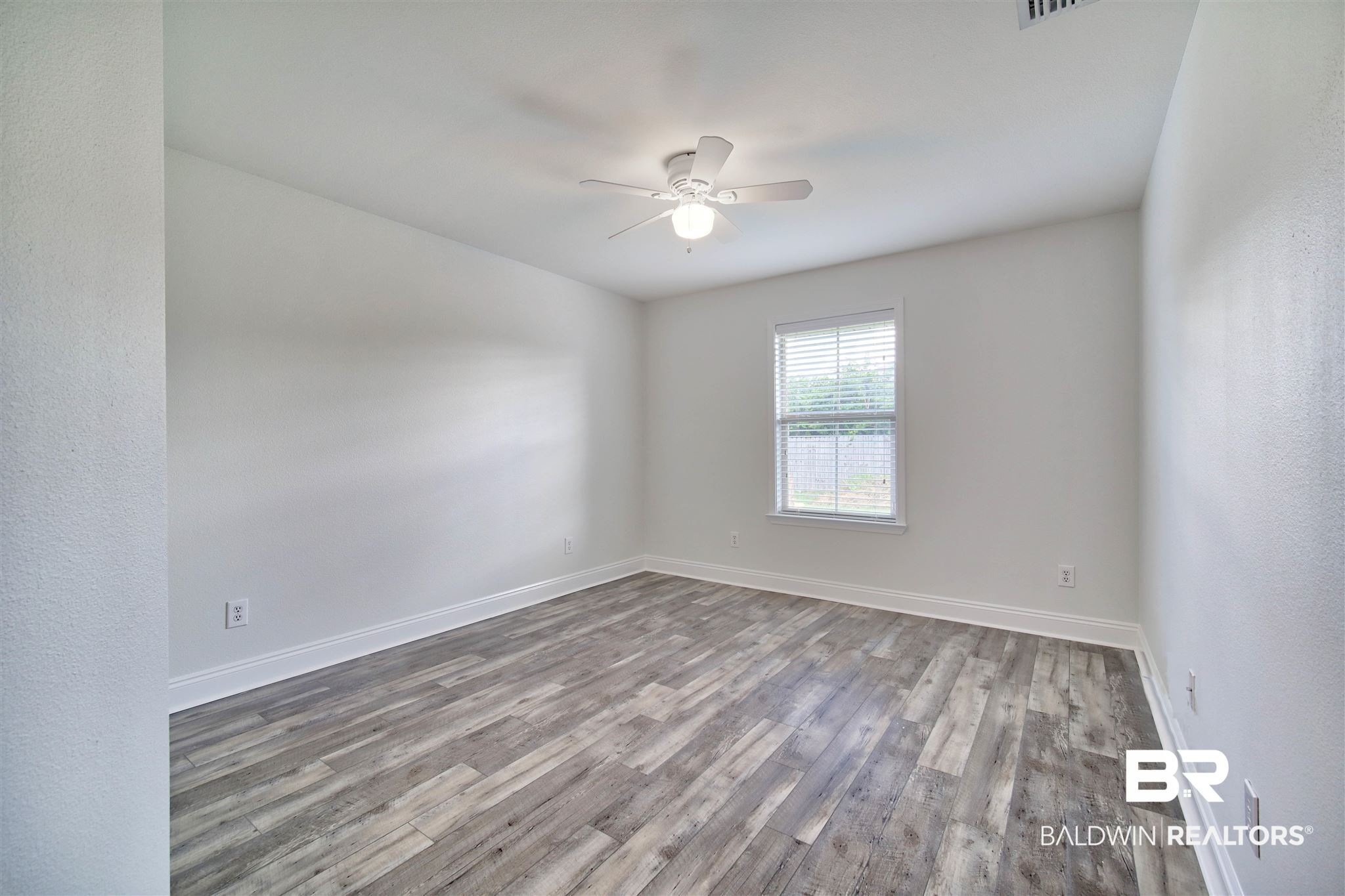 573 Vestige Mews Foley, AL 36535 - Photo 14 of 29 Bedroom 2