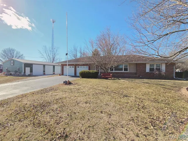 $245,000 | 210 State Highway North, Ewing, MO 63440