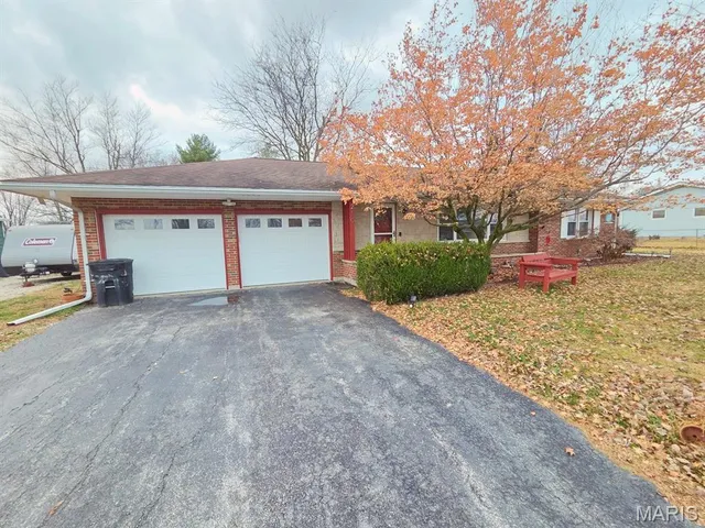 $245,000 | 210 State Highway North, Ewing, MO 63440