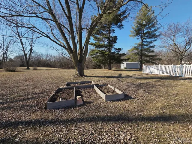 $245,000 | 210 State Highway North, Ewing, MO 63440