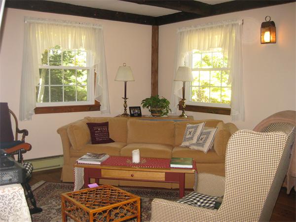 40 Ragged Hill Road Hubbardston, MA 01452 - Photo 6 of 14 Gallery Image 6