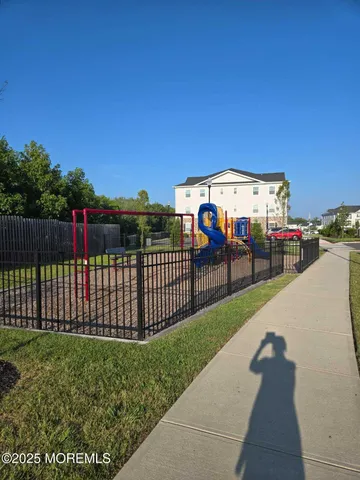 $2,895 | 28211 Radford Court, Unit 28211, Monroe Township, NJ 08831