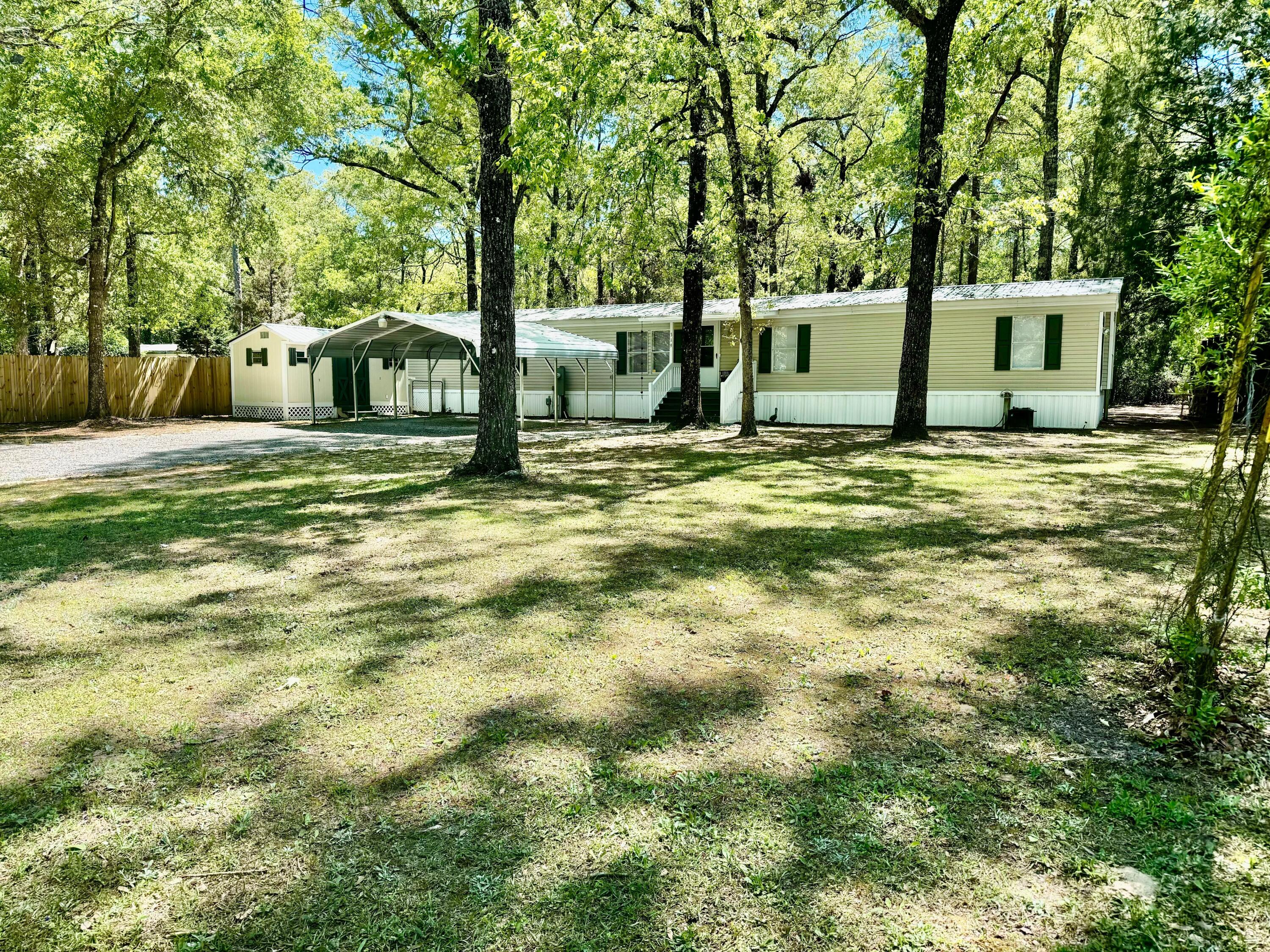319 Pipers Landing Road DeFuniak Springs, FL 32433 - Photo 3 of 47 Piper Hicks-4