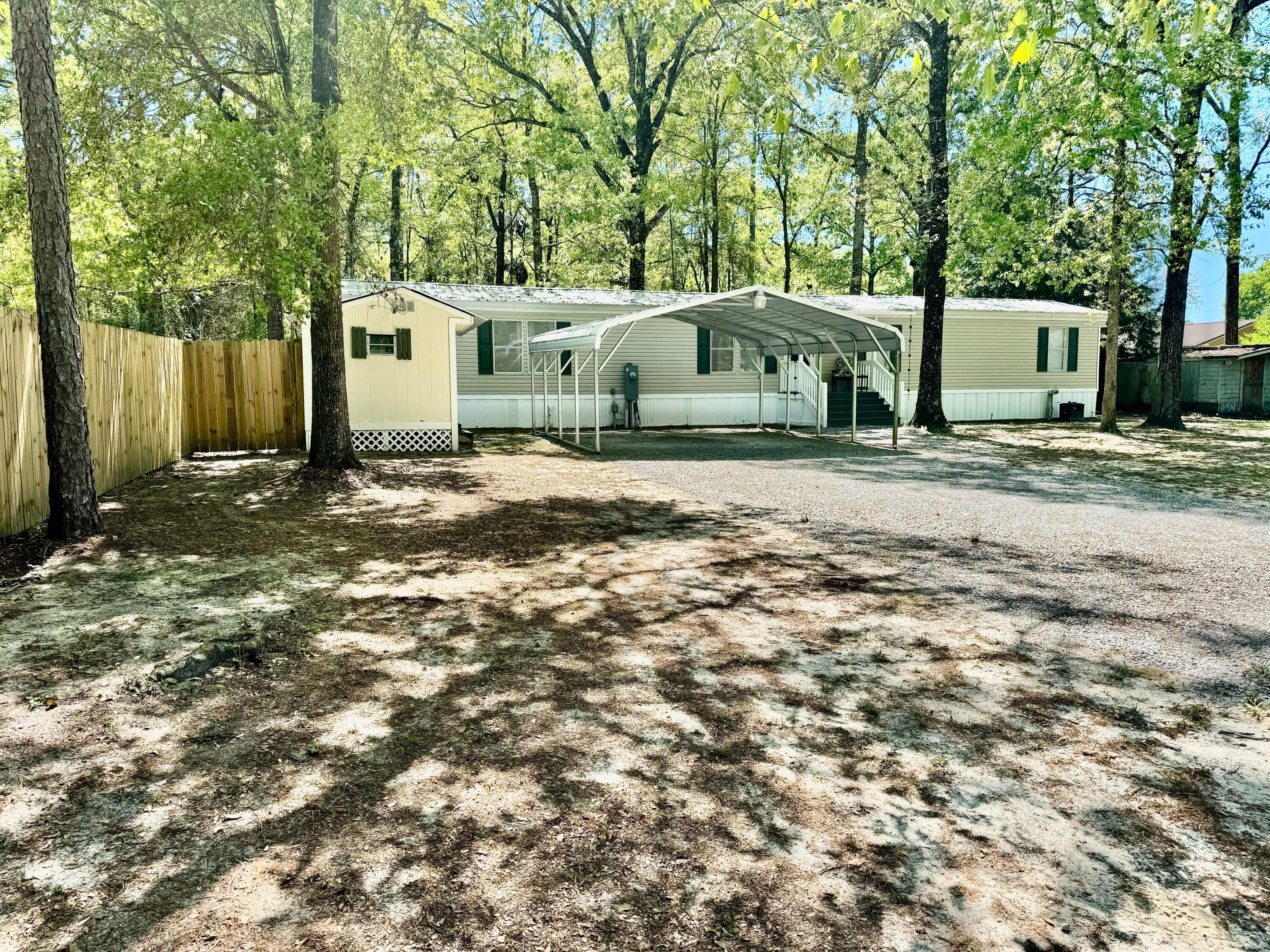 319 Pipers Landing Road DeFuniak Springs, FL 32433 - Photo 5 of 47 Piper Hicks-7