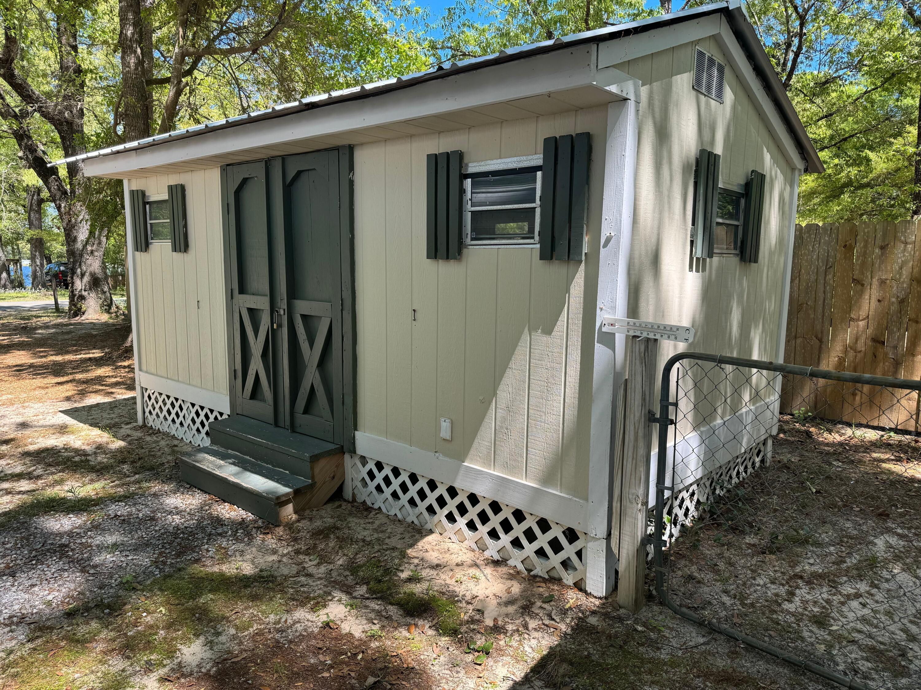 319 Pipers Landing Road DeFuniak Springs, FL 32433 - Photo 9 of 47 Piper Hicks-12