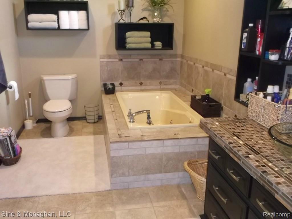 4430 Cribbins Road North Street, MI 48049 - Photo 8 of 15 8 master bath.jpg