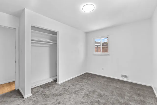 $264,900 | 21310 Gardner Street, Oak Park, MI 48237