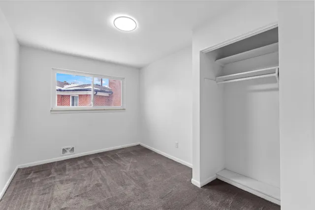 $264,900 | 21310 Gardner Street, Oak Park, MI 48237