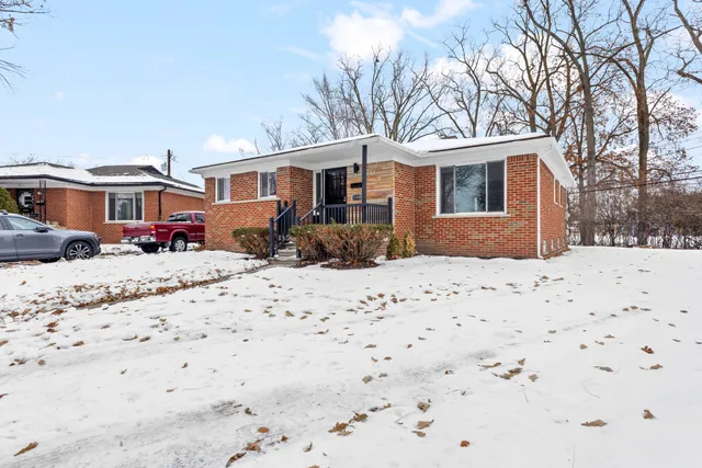 $264,900 | 21310 Gardner Street, Oak Park, MI 48237