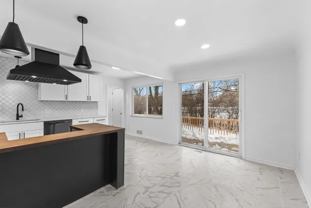 $264,900 | 21310 Gardner Street, Oak Park, MI 48237