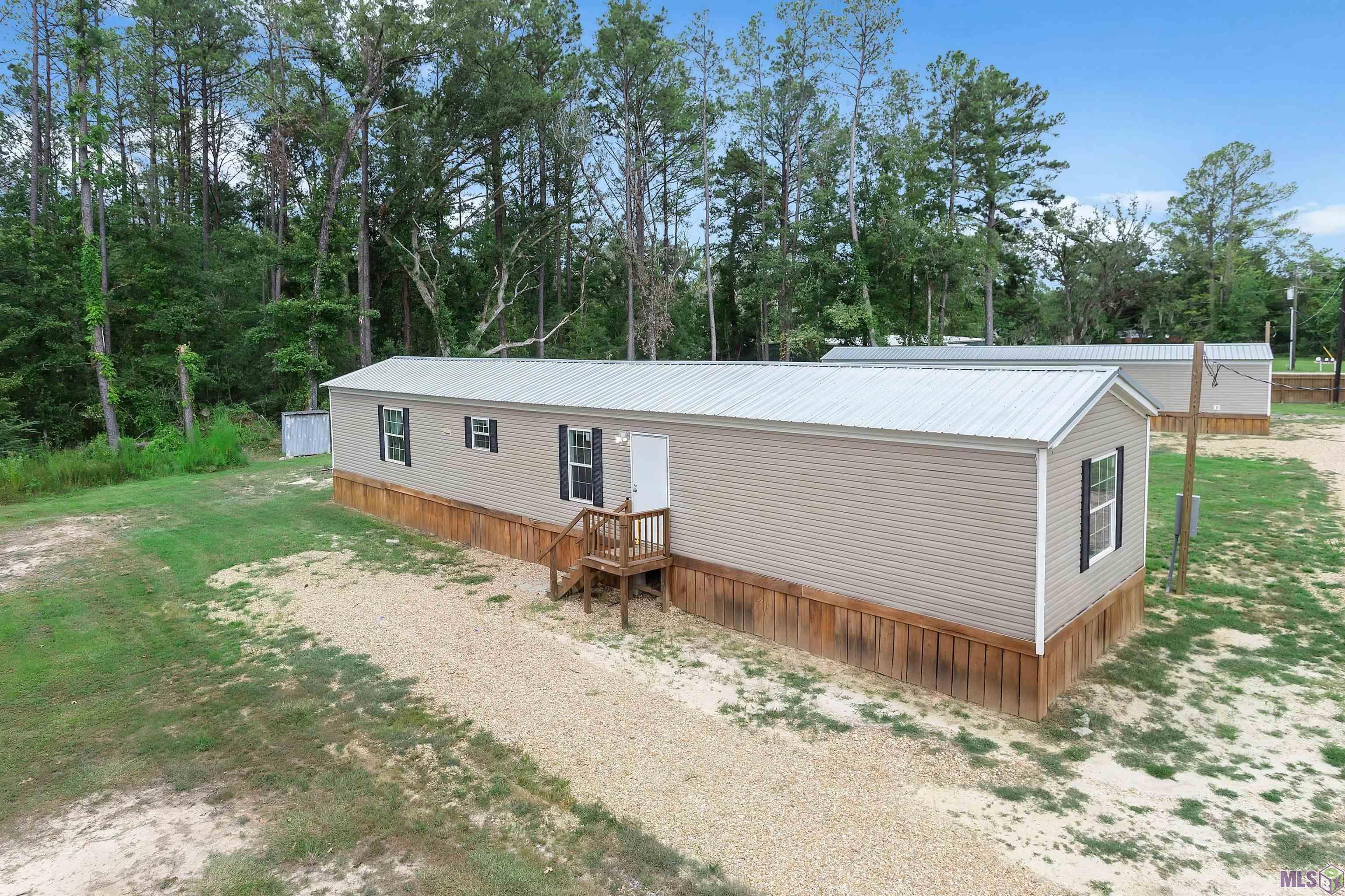 27272 Patterson Road Springfield, LA 70462 - Photo 4 of 14 Gallery Image 4