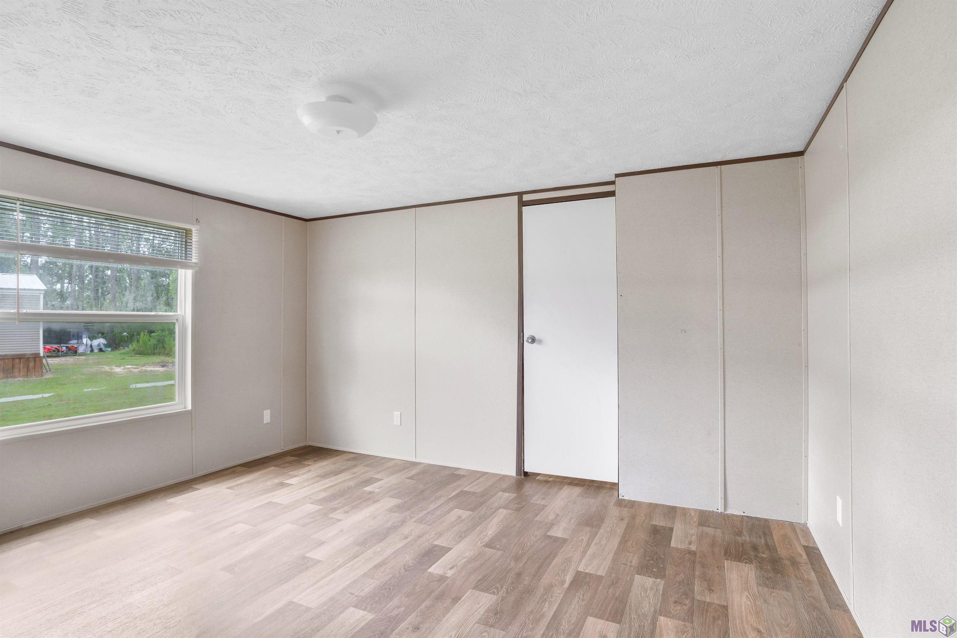 27272 Patterson Road Springfield, LA 70462 - Photo 6 of 14 Gallery Image 6