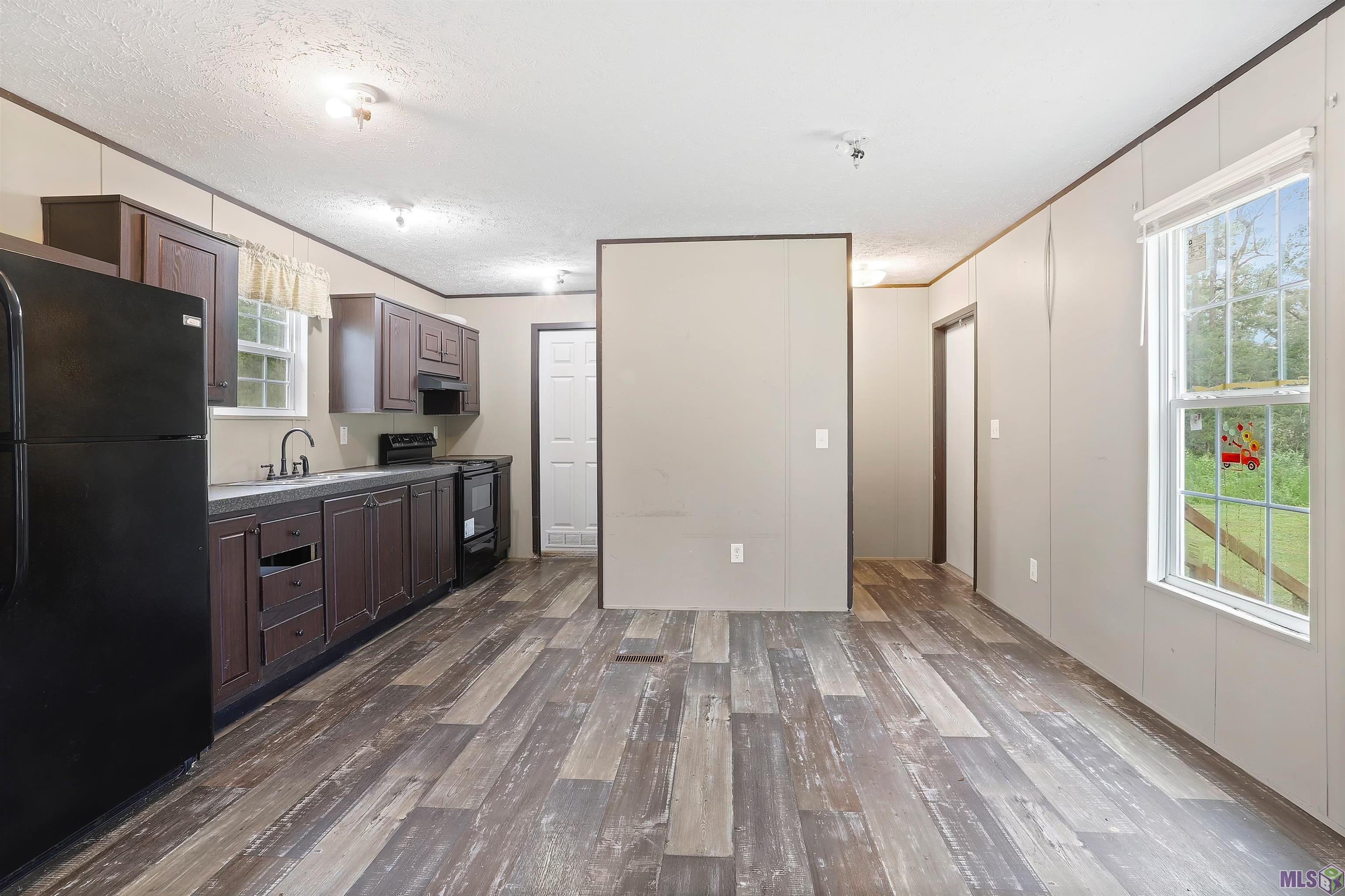27272 Patterson Road Springfield, LA 70462 - Photo 8 of 14 Gallery Image 8