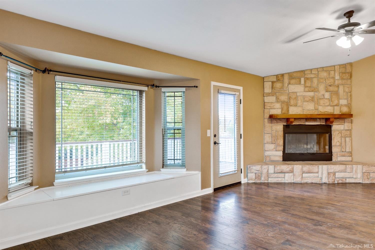 20113 Brite Valley Road Tehachapi, CA 93561 - Photo 18 of 48 Gallery Image 18