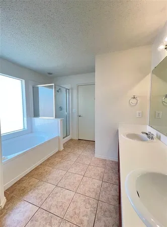 $1,995 | 4701 Napa Valley Drive, Denton, TX 76226