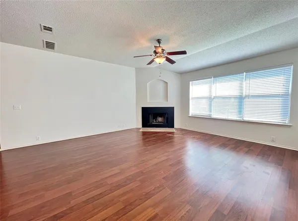 $1,995 | 4701 Napa Valley Drive, Denton, TX 76226