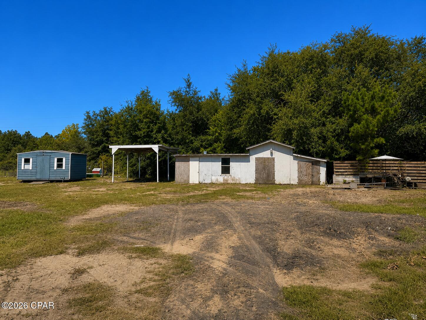 12933 Farm Road Southport, FL 32409 - Photo 11 of 40 Gallery Image 11
